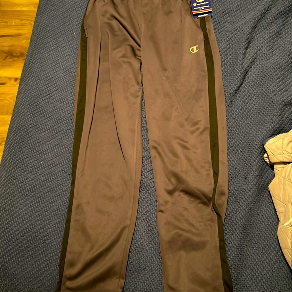 Champion Joggers/Sweatpants